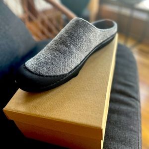 Grey’s Outdoor Wool Slide - Brand New